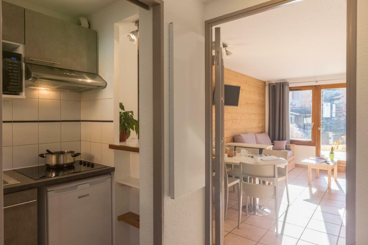 Les Chalets Du Jardin Alpin La Salle-les-Alpes Bagian luar foto