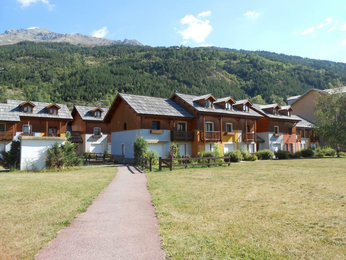 Les Chalets Du Jardin Alpin La Salle-les-Alpes Bagian luar foto