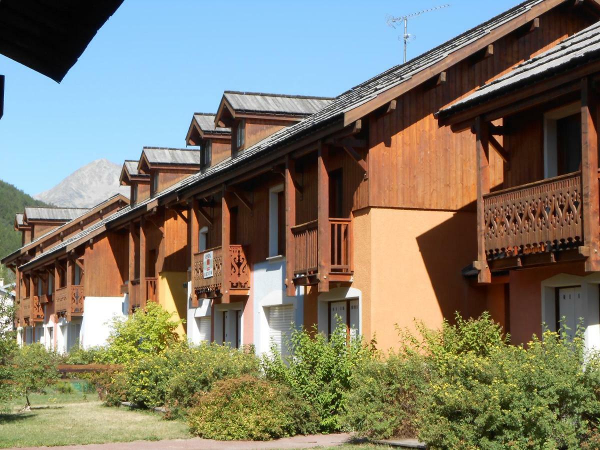 Les Chalets Du Jardin Alpin La Salle-les-Alpes Bagian luar foto